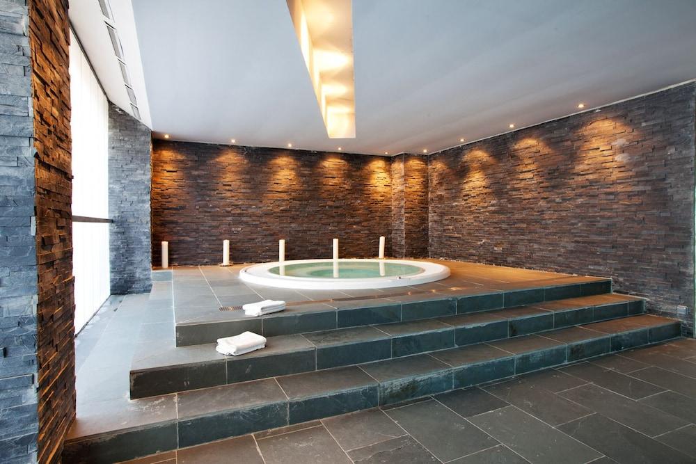 בורג-מדאם Appartements & Spa Cerdanya מראה חיצוני תמונה